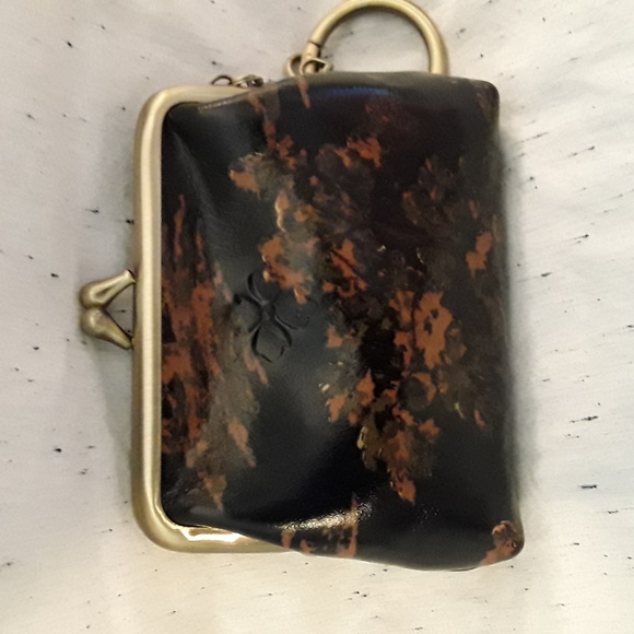 NWOT PATRICIA NASH COIN WALLET - Picture 2 of 3